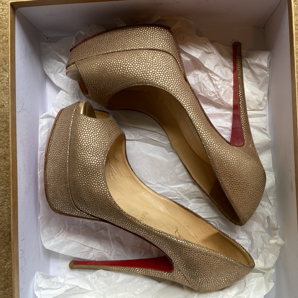 Christian Louboutin Women's Lady Peep 150 Baseball Pumps Gold